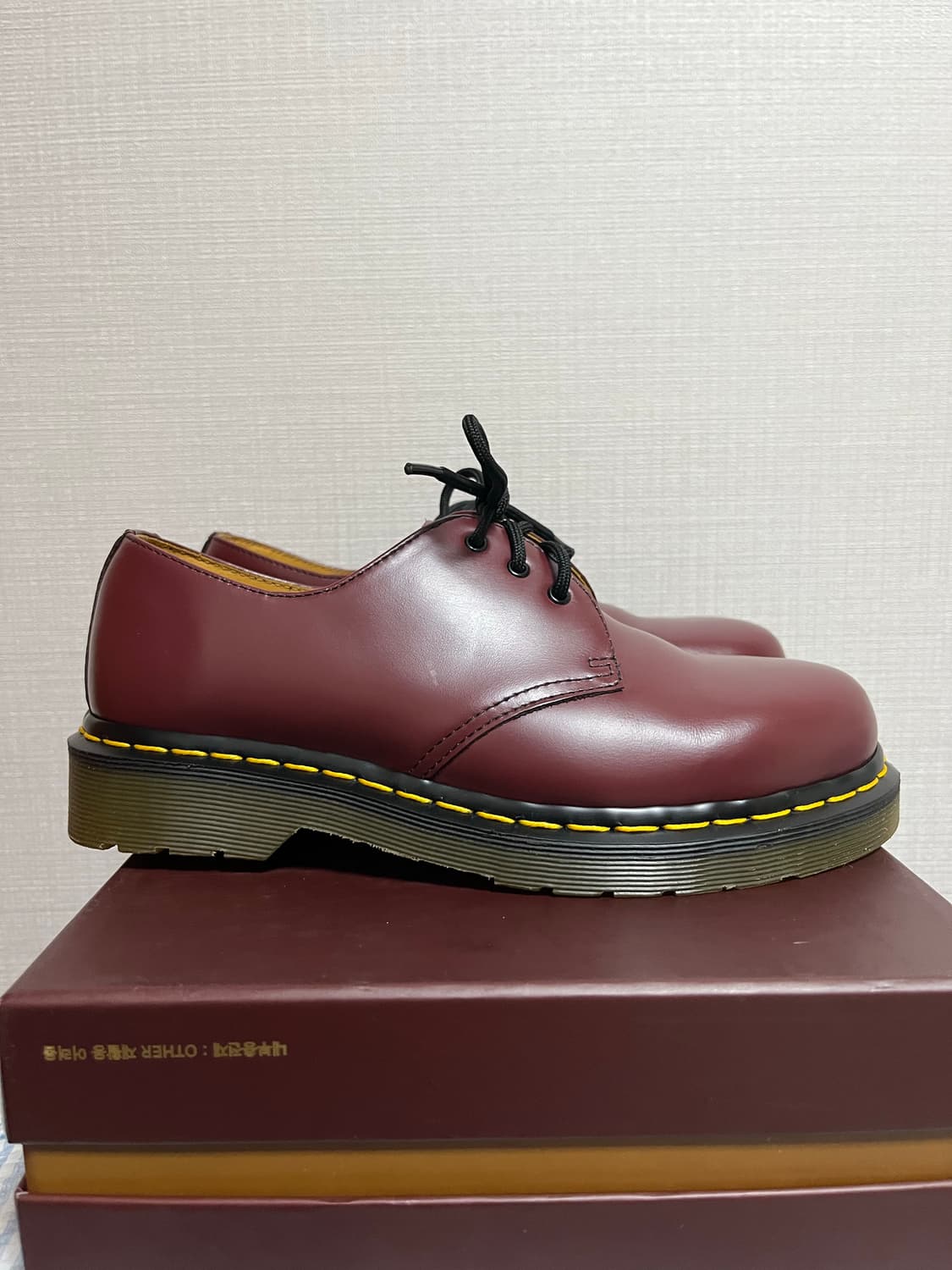 닥터마틴1461 3홀 스무스 체리레드 38(240) 사이즈 상품이미지5