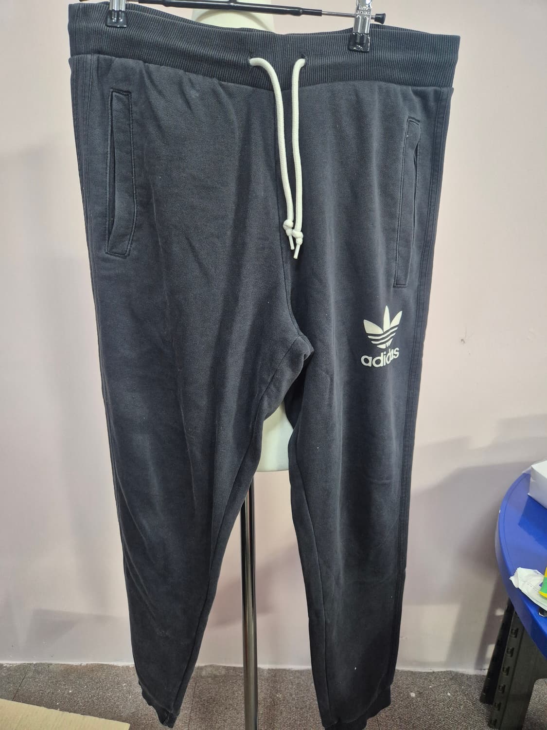 아디다스 트레이닝 바지 블랙 상품이미지1