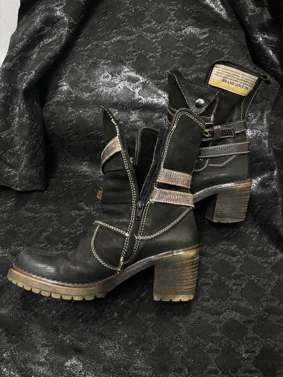 “MANAS” 00’s Rare Design 2Buckle Detail  상품이미지6