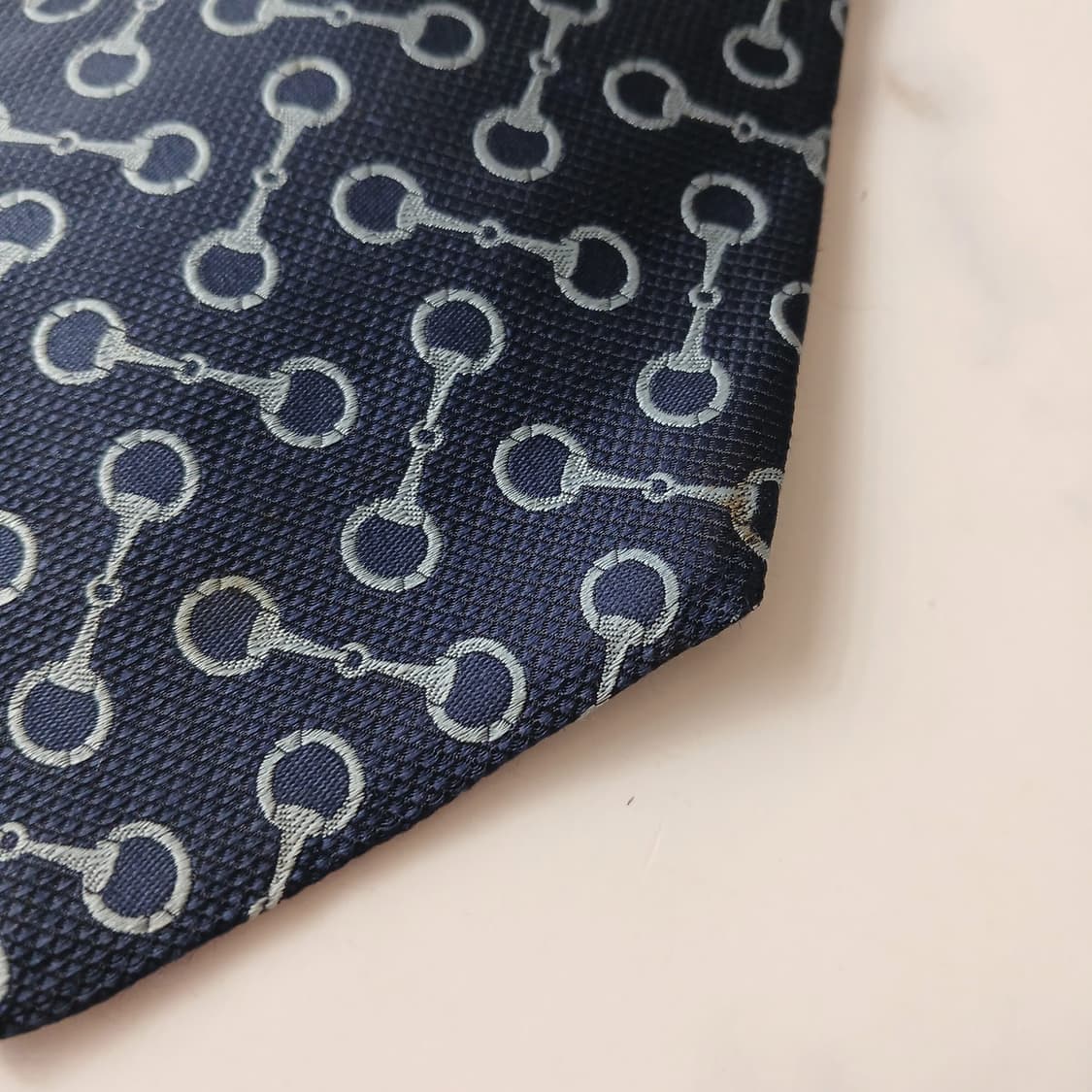 란셀 실크 네이비 체인 패턴 넥타이 9.6cm A등급 E719
 상품이미지9