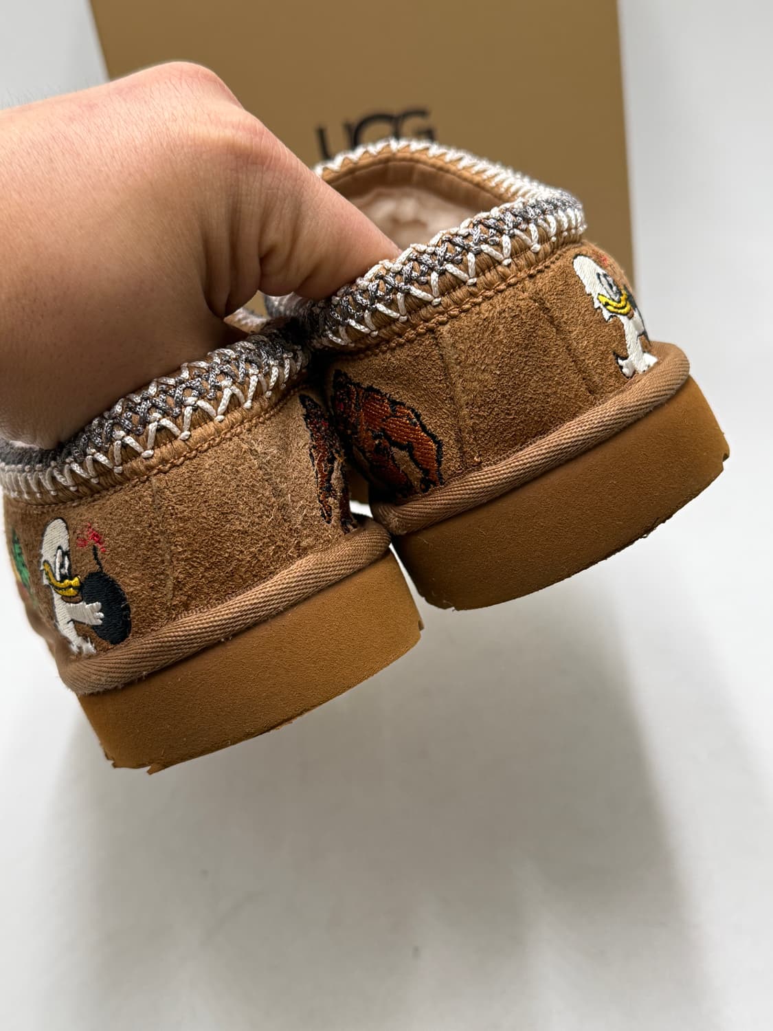 어그x팔라스 타스만 슬리퍼 체스터넛 us8 상품이미지8