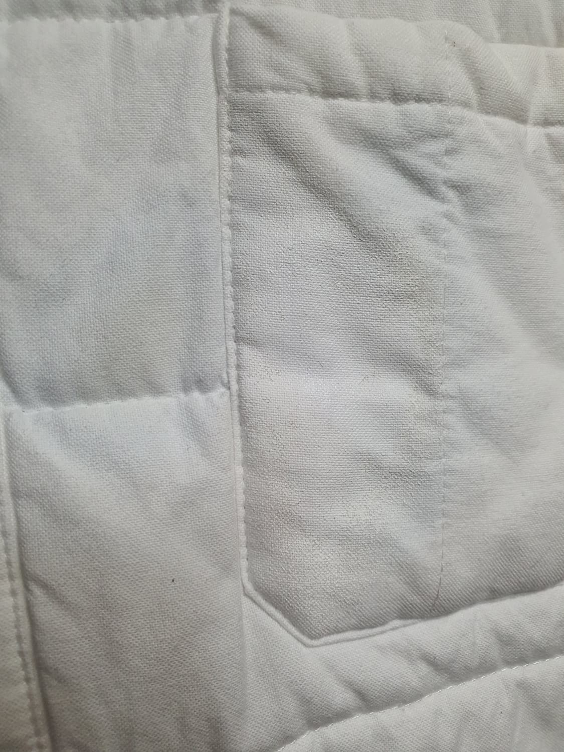 톰브라운 패딩 셔츠  상품이미지4