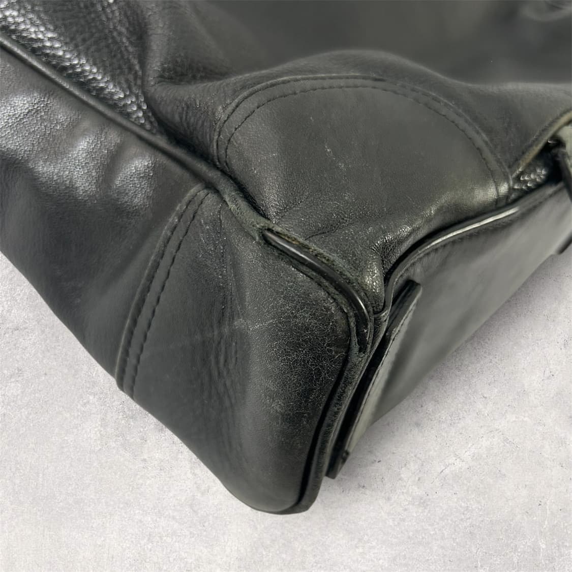 TUMI 투미 블랙 레더 브리프케이스 (B318) 상품이미지5