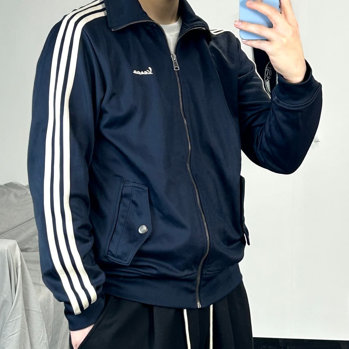 아디다스 X 베스파 00‘s y2k 네이비 트랙탑 져지 XL  상품이미지1