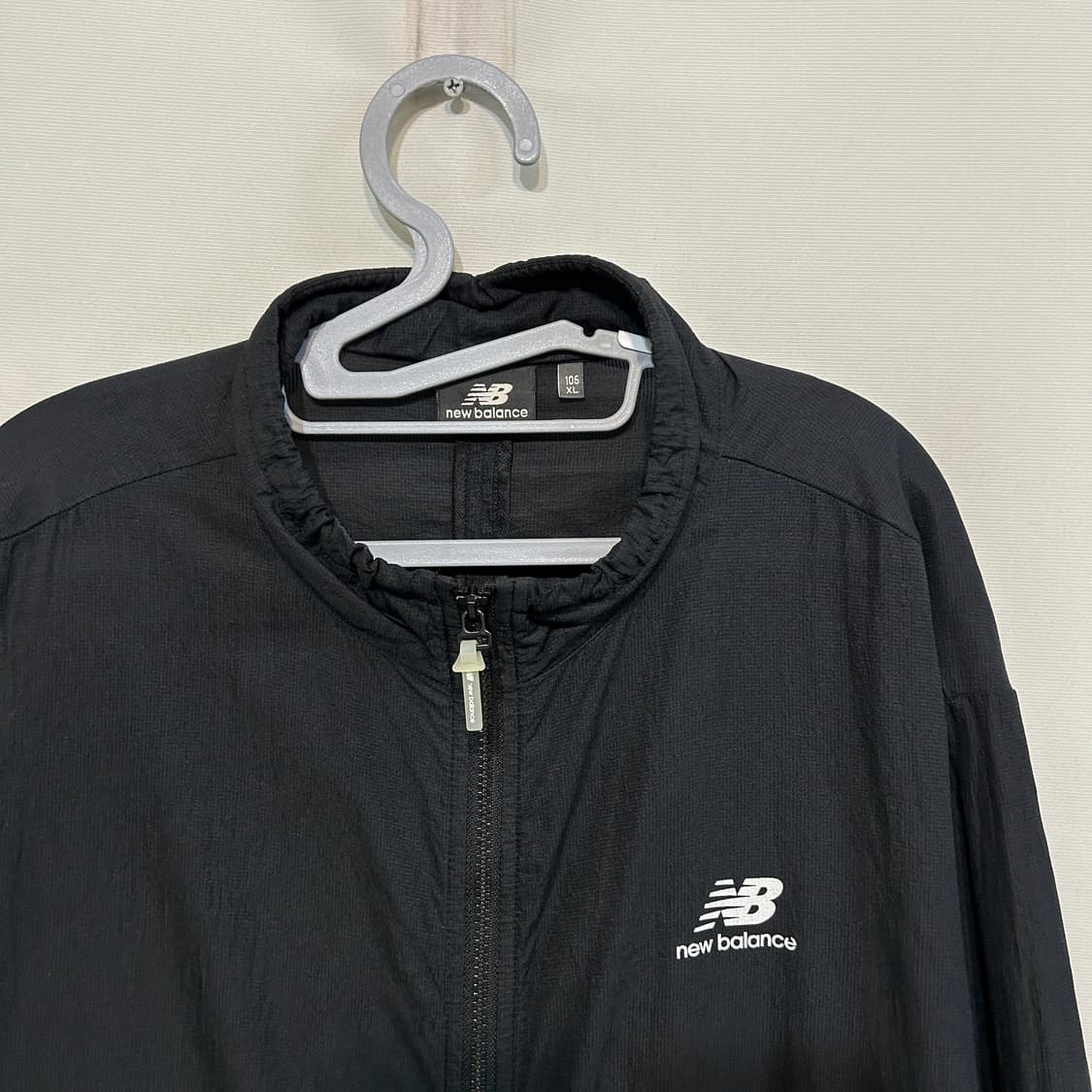 뉴발란스 남성 바람막이 105 상품이미지2