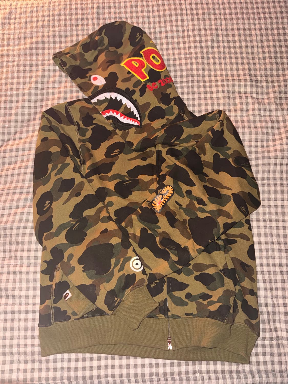 베이프 샤크 후드 PONR 상품이미지1