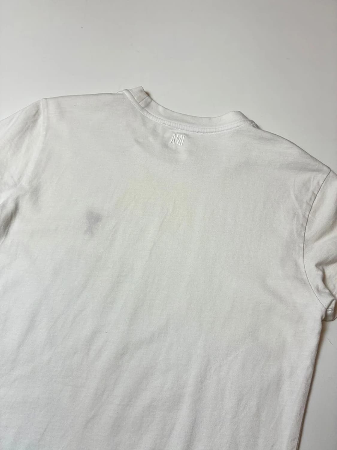 아미 AMI 스몰 하트 로고 코튼 반팔 티셔츠 PN9676 상품이미지5