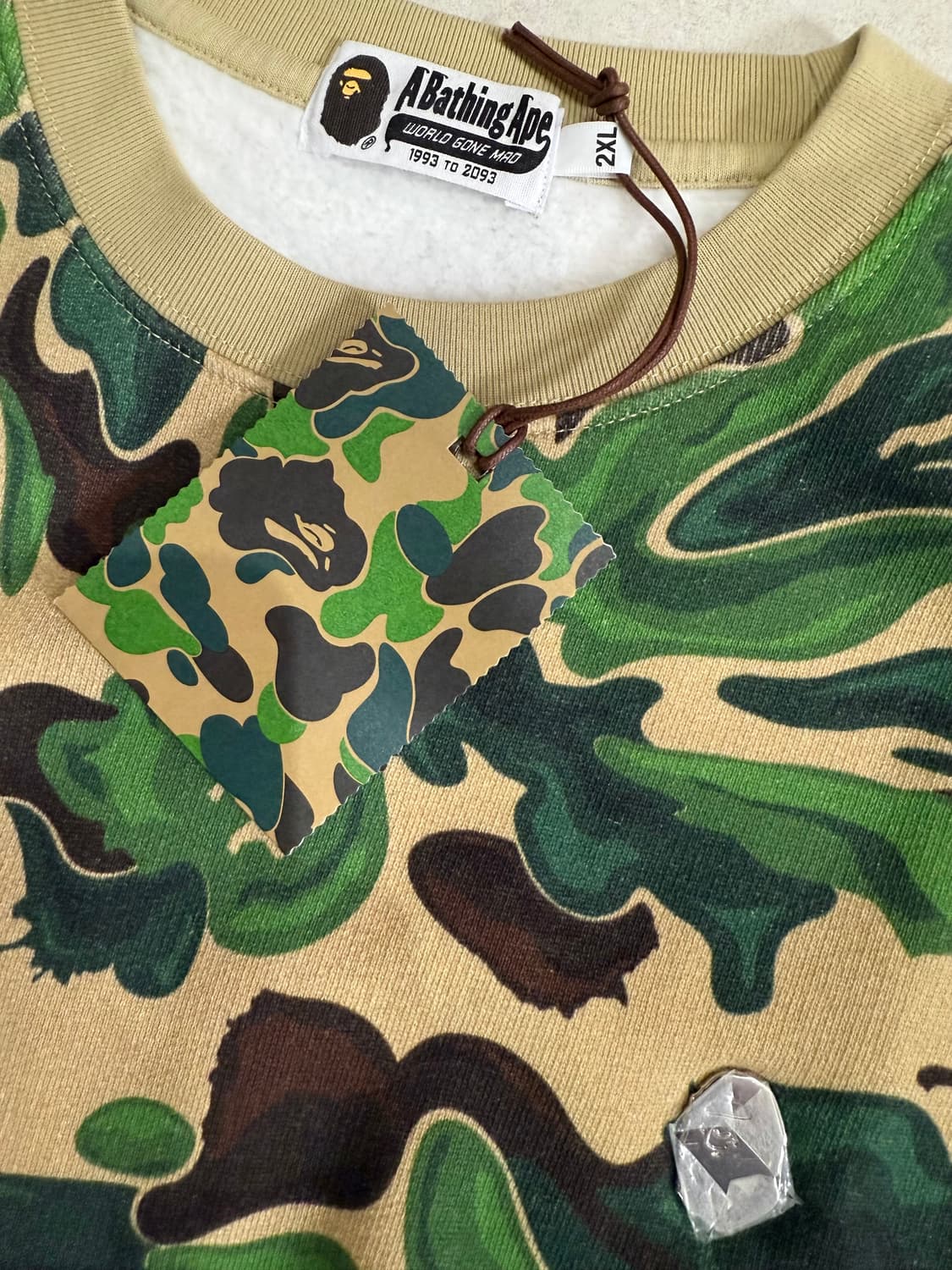 (XXL) 베이프 메탈로고 카모 맨투맨 스웻셔츠 상품이미지3