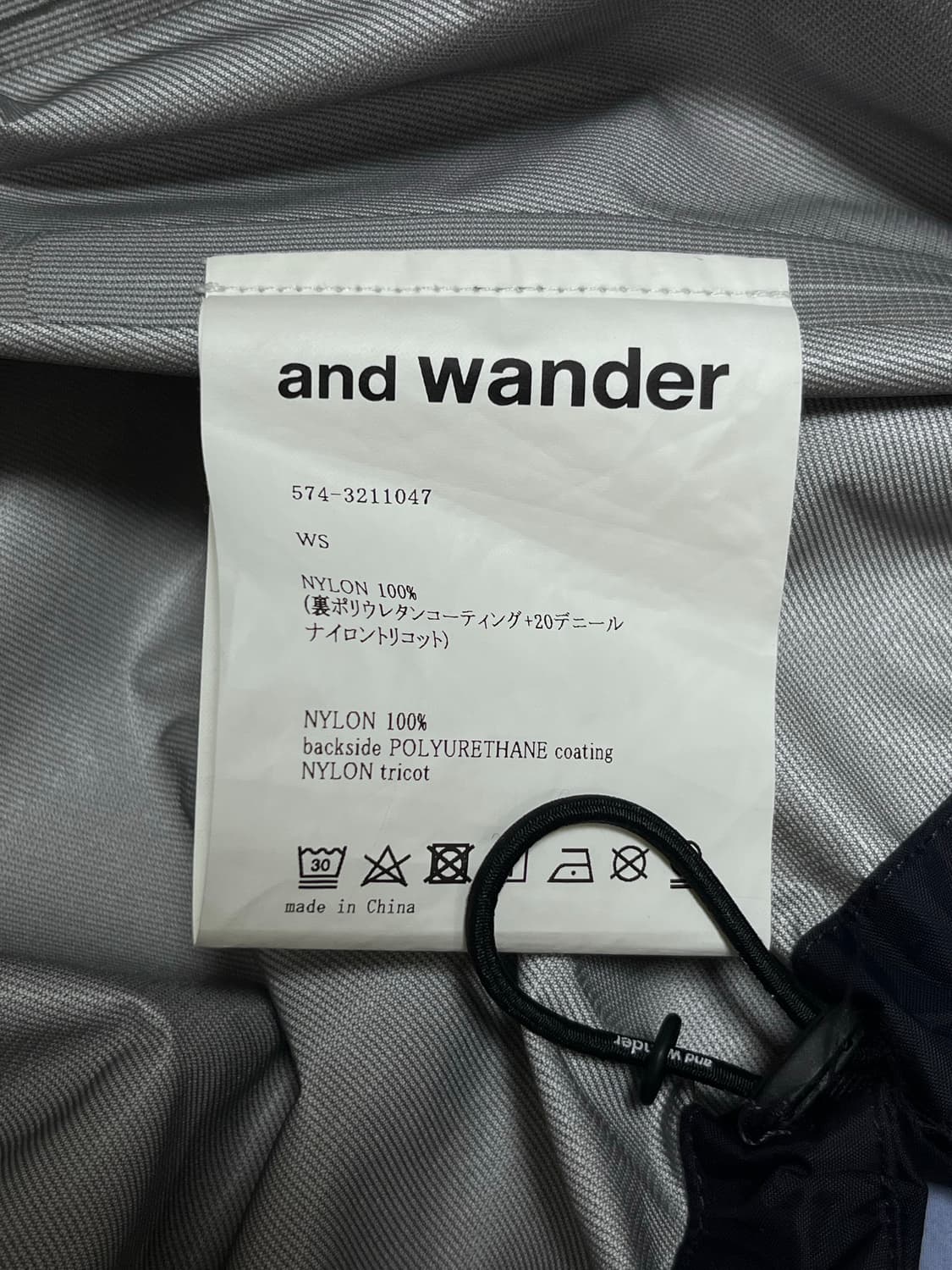 앤드원더 루즈 피팅 레인 자켓 네이비 상품이미지8