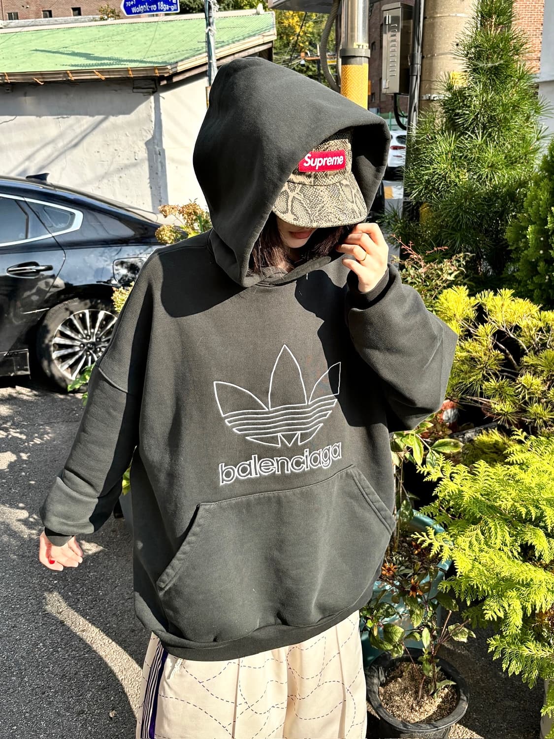 BALENCIAGA X ADIDAS 다크그린 오버사이즈 후디 상품이미지1