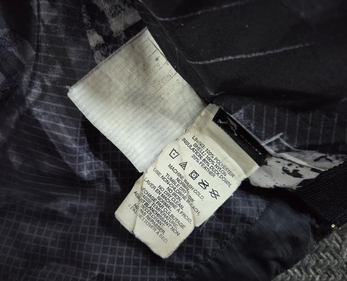 오클리 00s 블랙 로고 덕다운 패딩
 상품이미지6