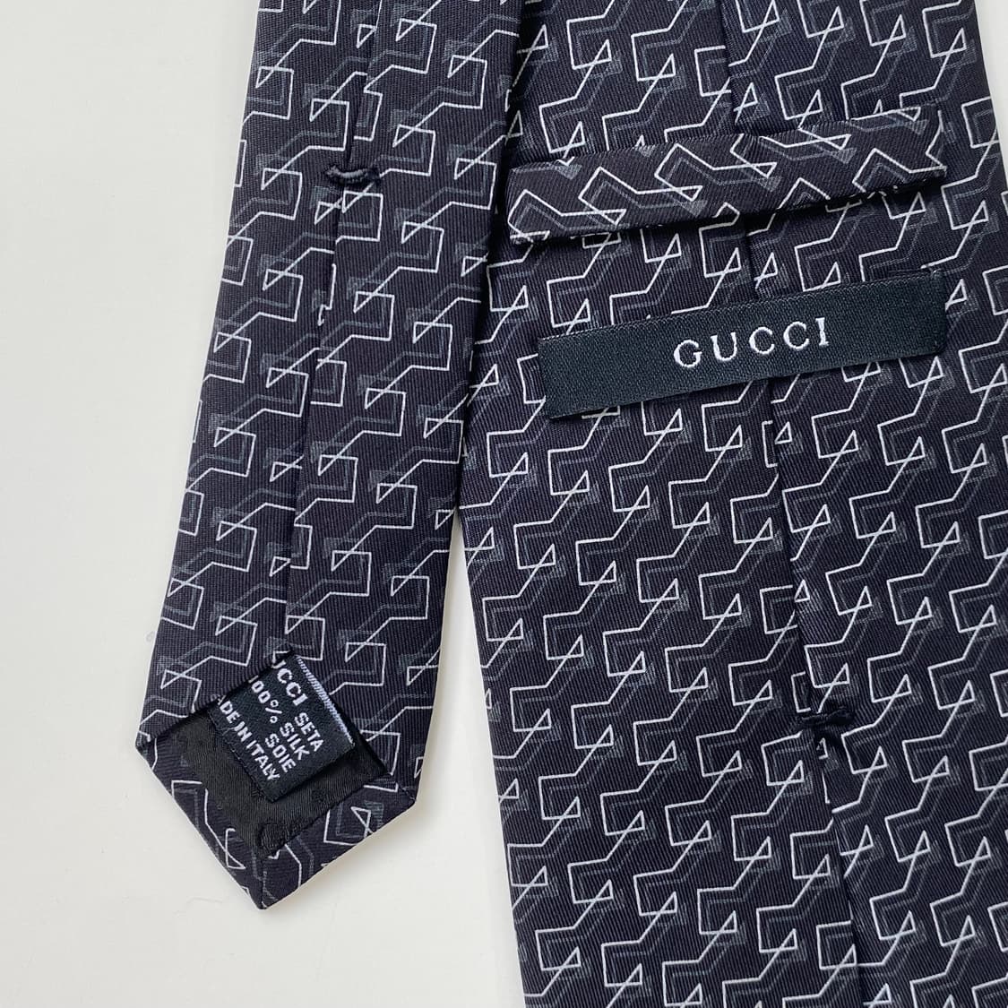 구찌(GUCCI) G모노그램 명품 정품 블랙넥타이 상품이미지5