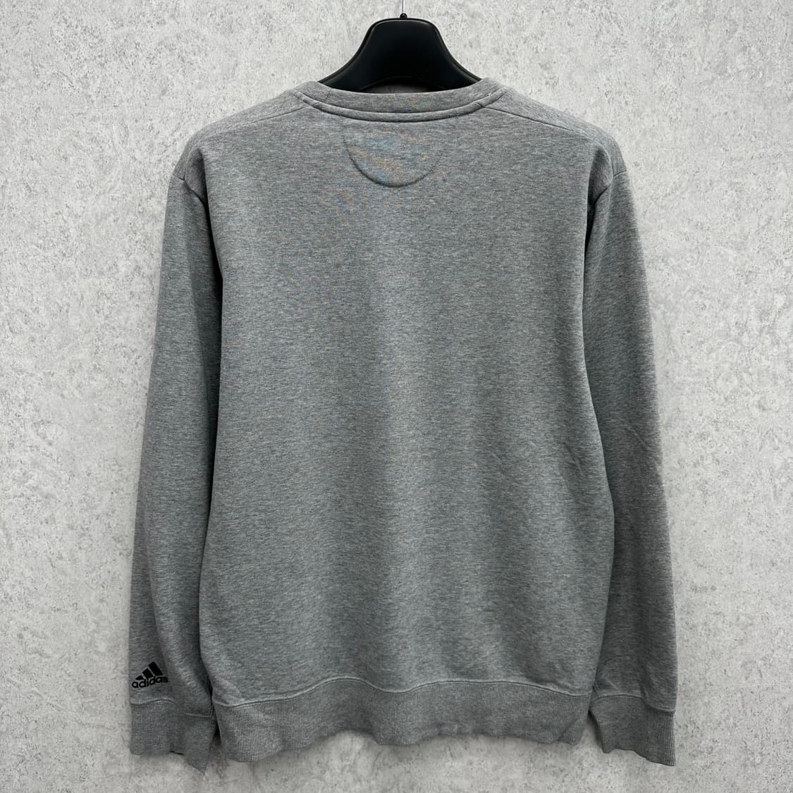 110 아디다스 빅로고 남자 맨투맨 상품이미지2