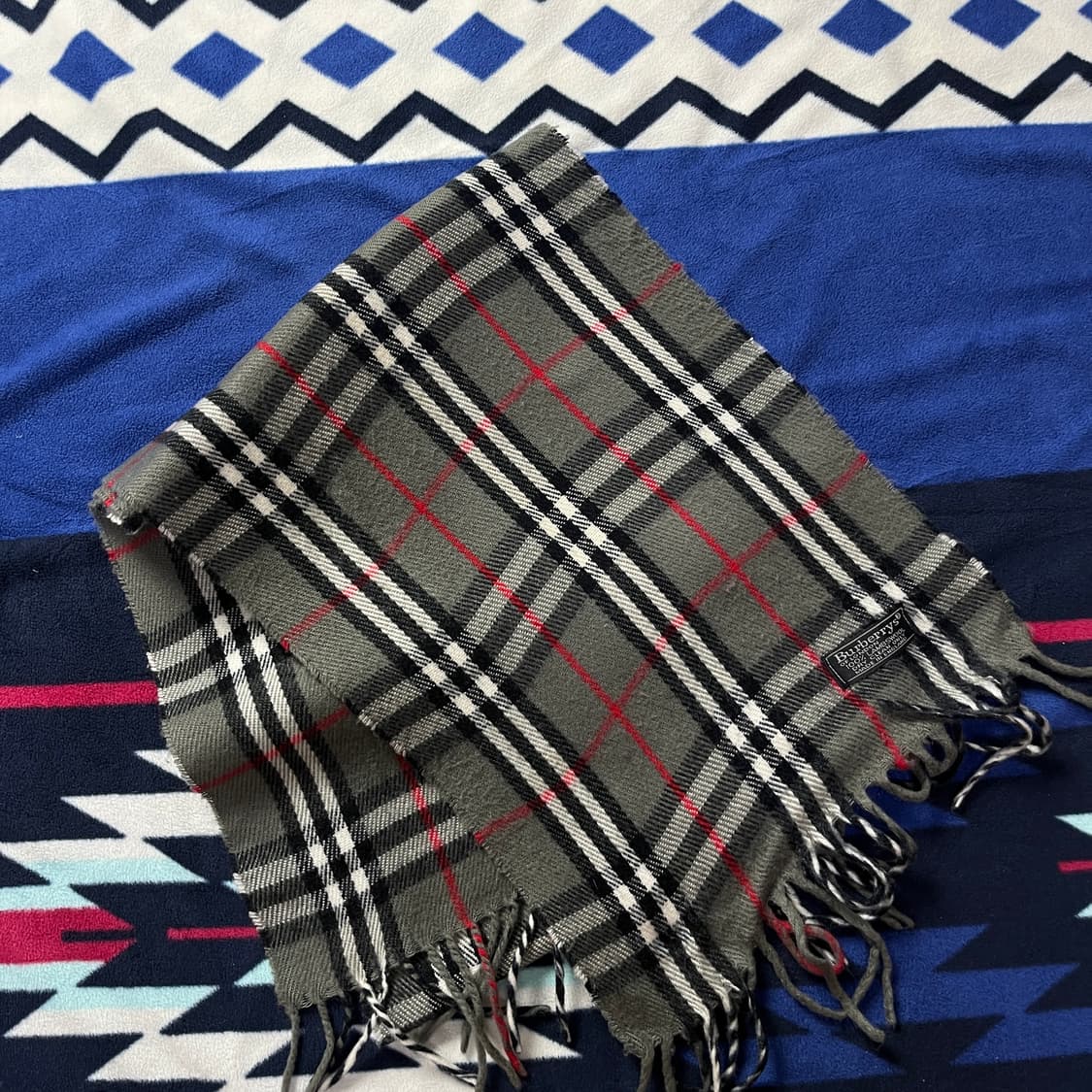 버버리 램스울 체크 머플러  상품이미지1