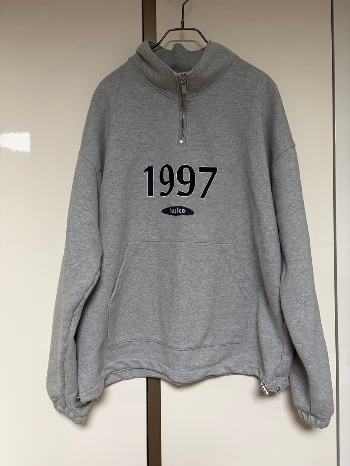 후크 로고집업 맨투맨 L 남여공용 상품이미지2