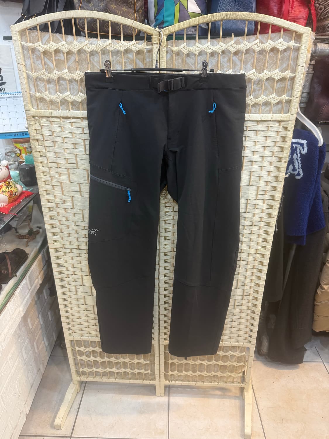 12/32 정품 아크테릭스 감마AR 여자바지 팝니다 상품이미지1