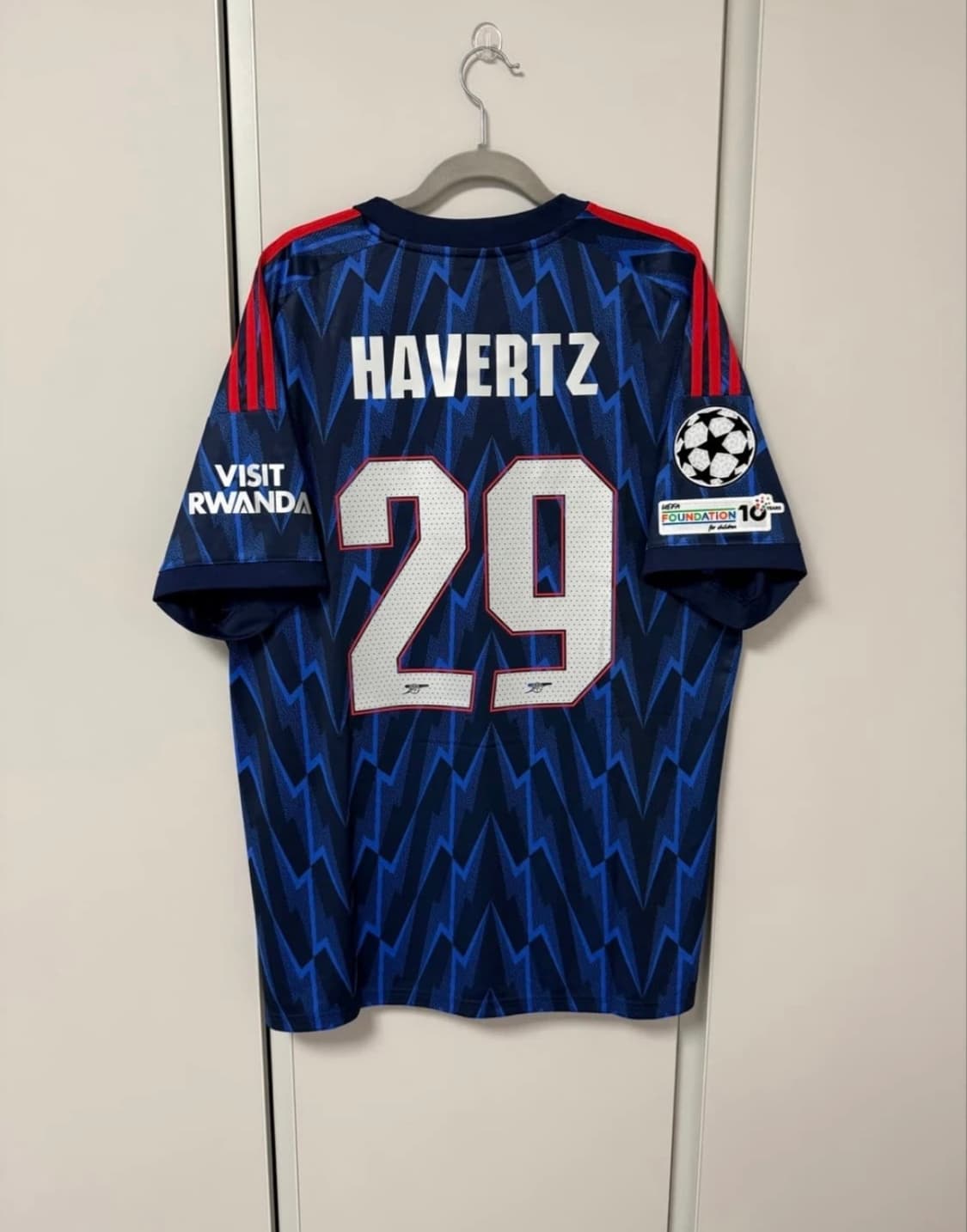 25-26 아스날 어웨이 국내3XL 하베르츠 판매 상품이미지2