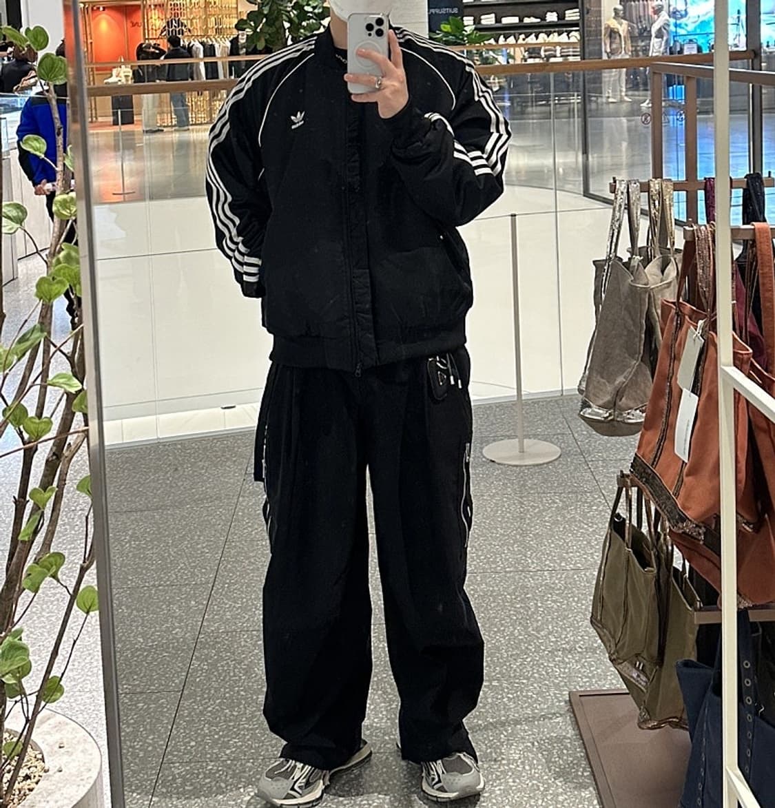 [새상품] M) 아디다스 퀼티드 sst 봄버 마원 자켓 상품이미지5