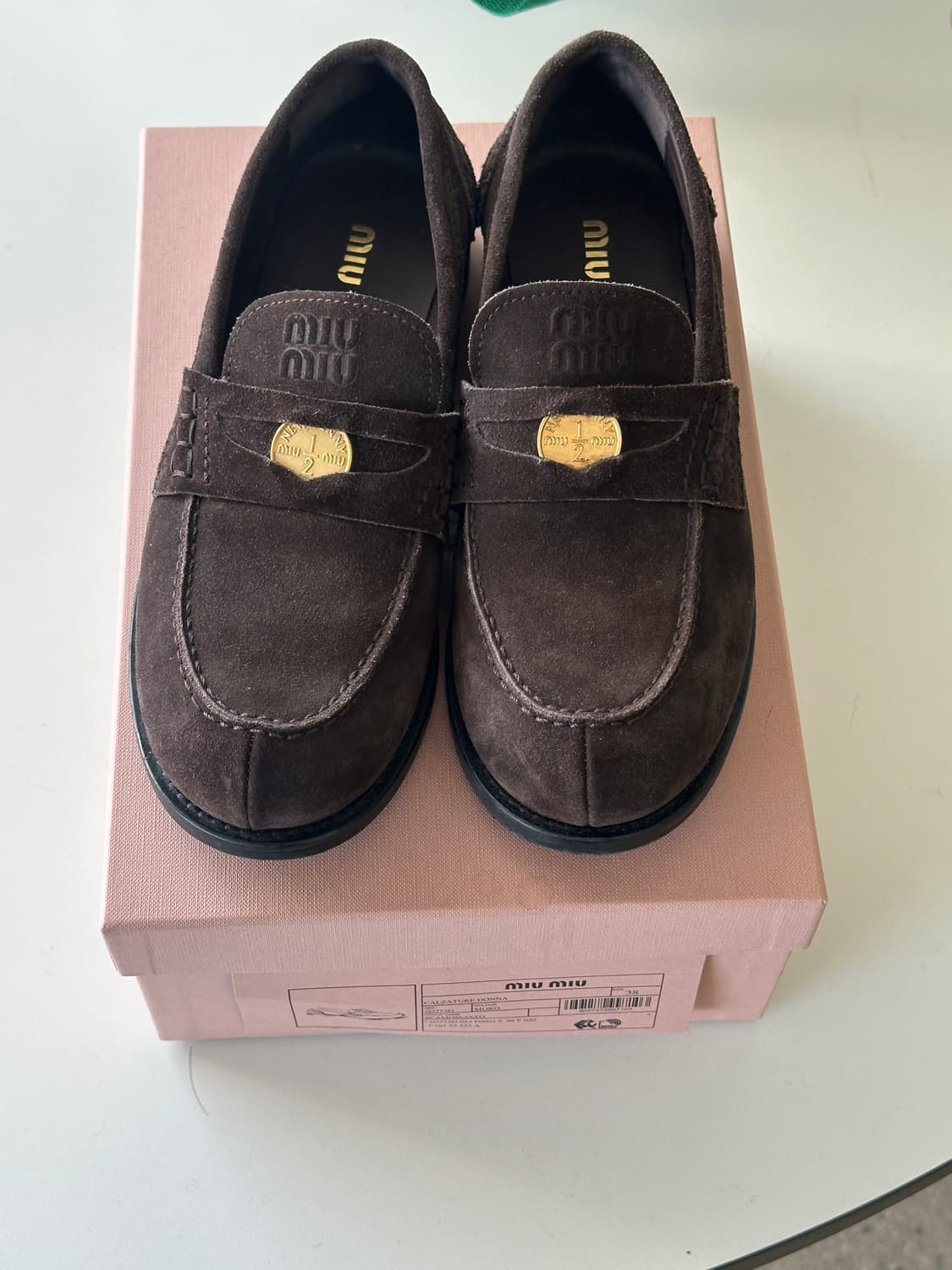 미우미우페니로퍼 38 / 거의새상품  상품이미지1