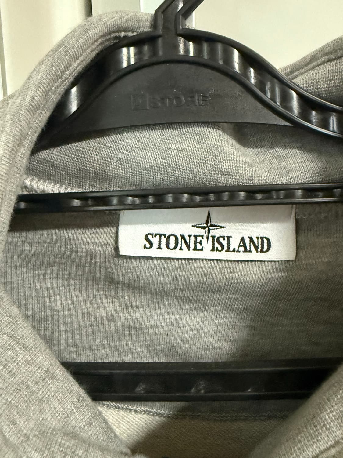 [2XL] 스톤아일랜드 23SS 스웻집업 상품이미지3