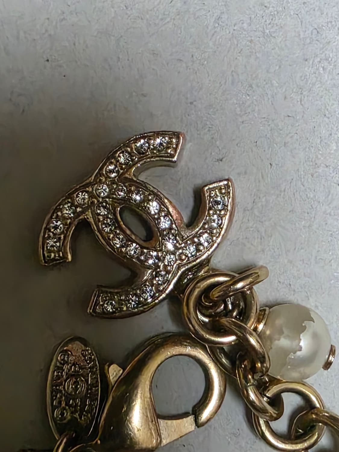 샤넬 CC 로고 스트라스 펄 브레이슬릿 진주 팔찌 상품이미지4