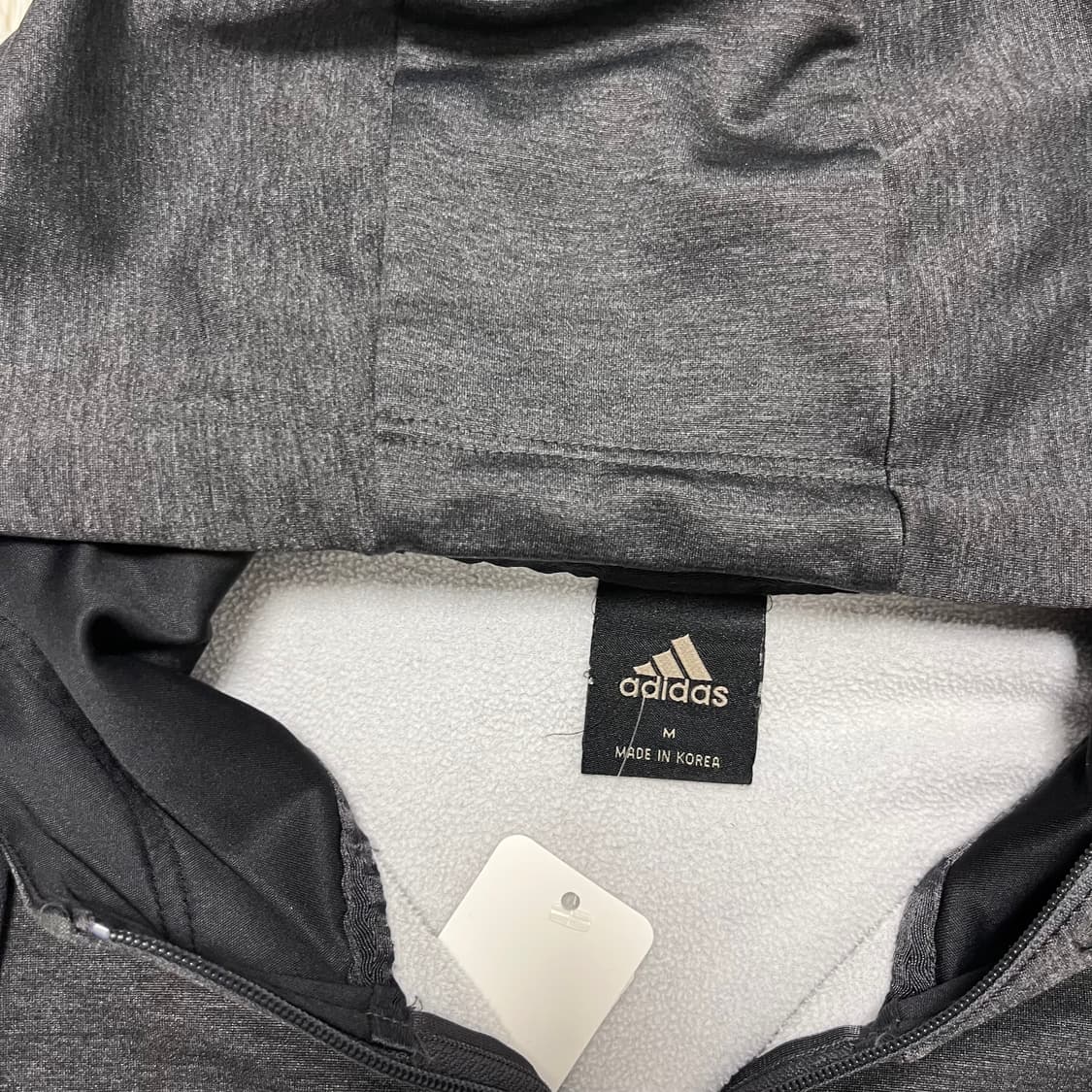 Adidas charcoal hooded jersey 상품이미지6