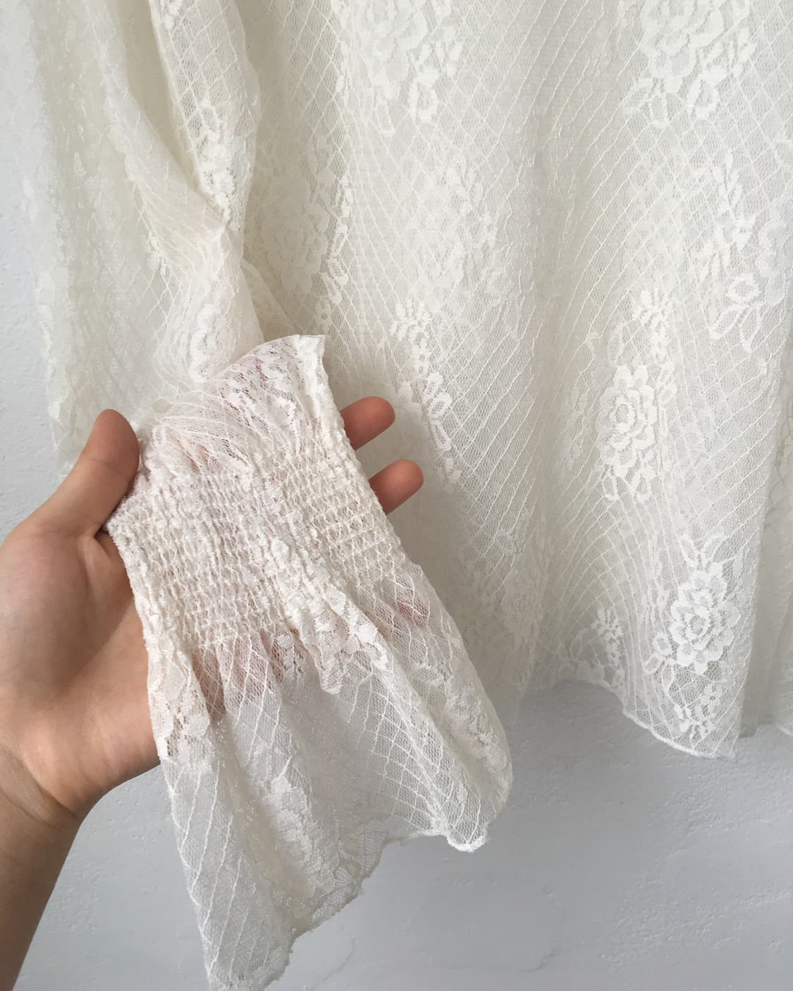 Flower pattern high neck lace sleeve 상품이미지3