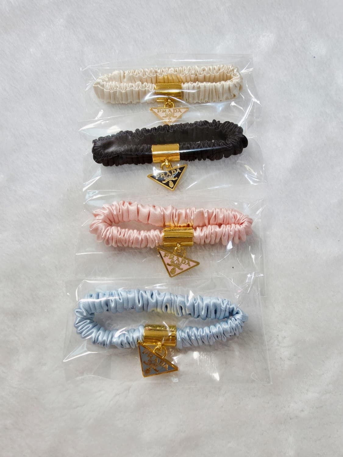 빈티지 프라다 헤어슈슈 고급 상품이미지1