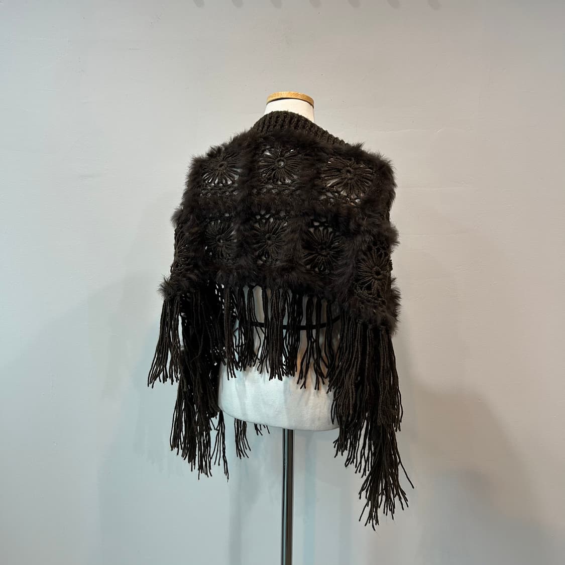 딥브라운 레빗퍼 프린지 케이프 상품이미지6