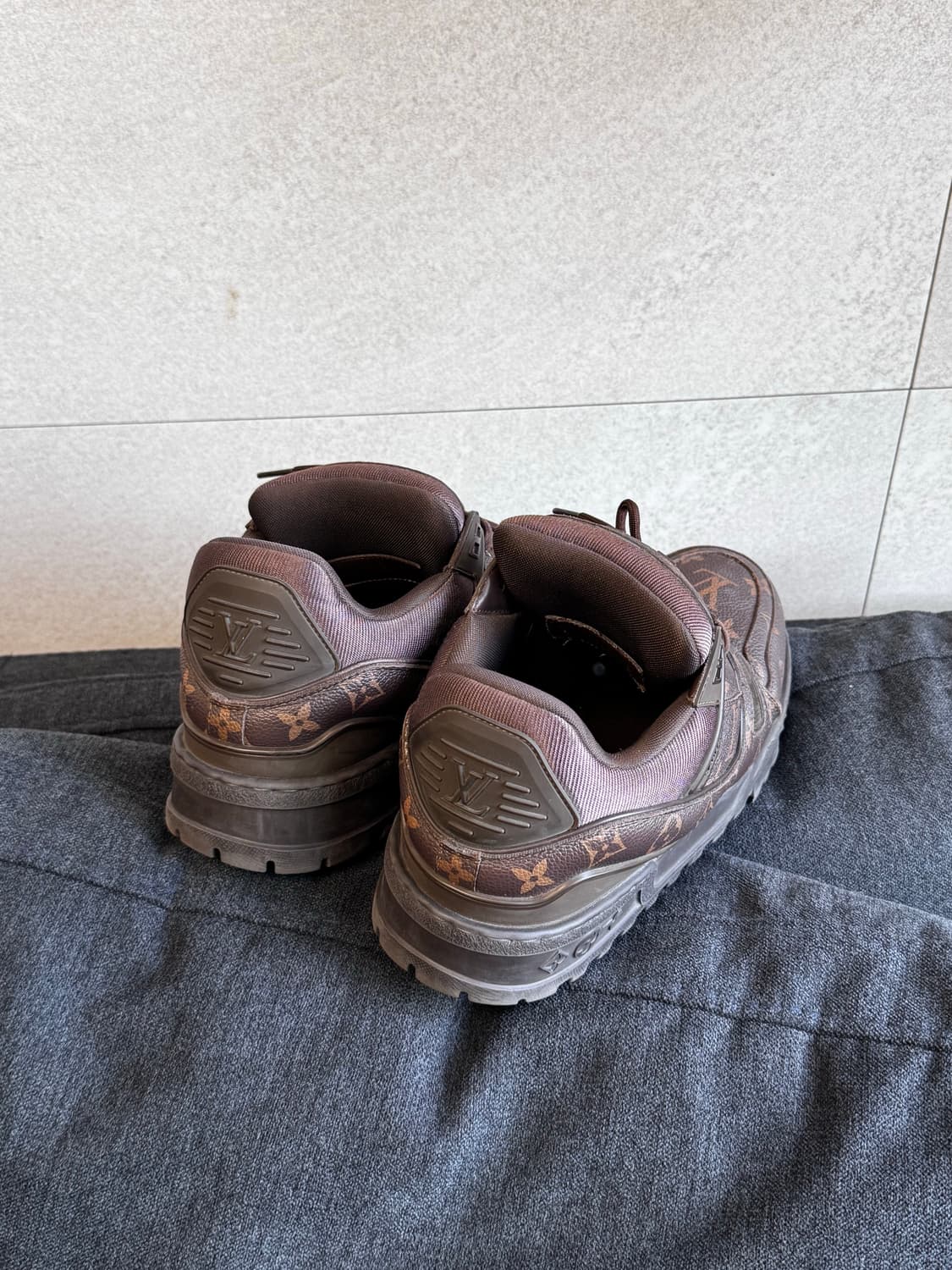 (275) 루이비통 LV 트레이너 맥시 에벤  상품이미지2