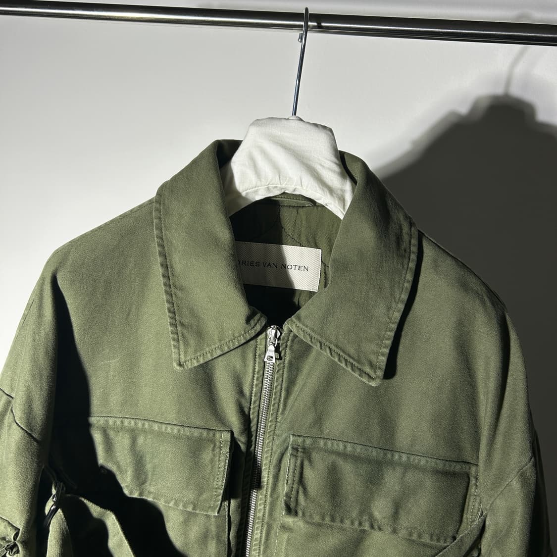 드리스반노튼 23FW 카고 자켓 새상품 판매 (이수혁 착용) 상품이미지7