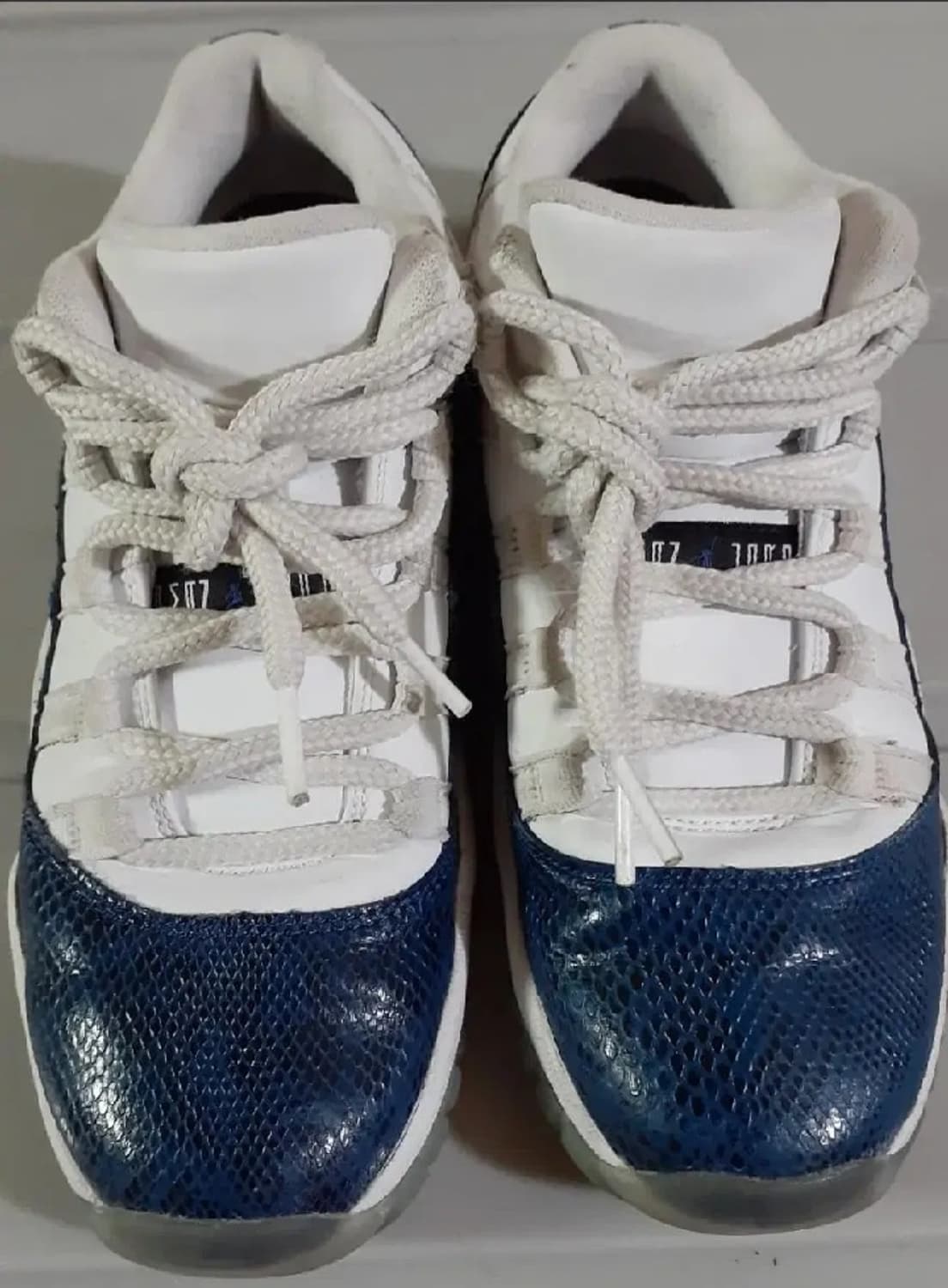 나이키 에어조던11로우 남뱀피 240 상품이미지2