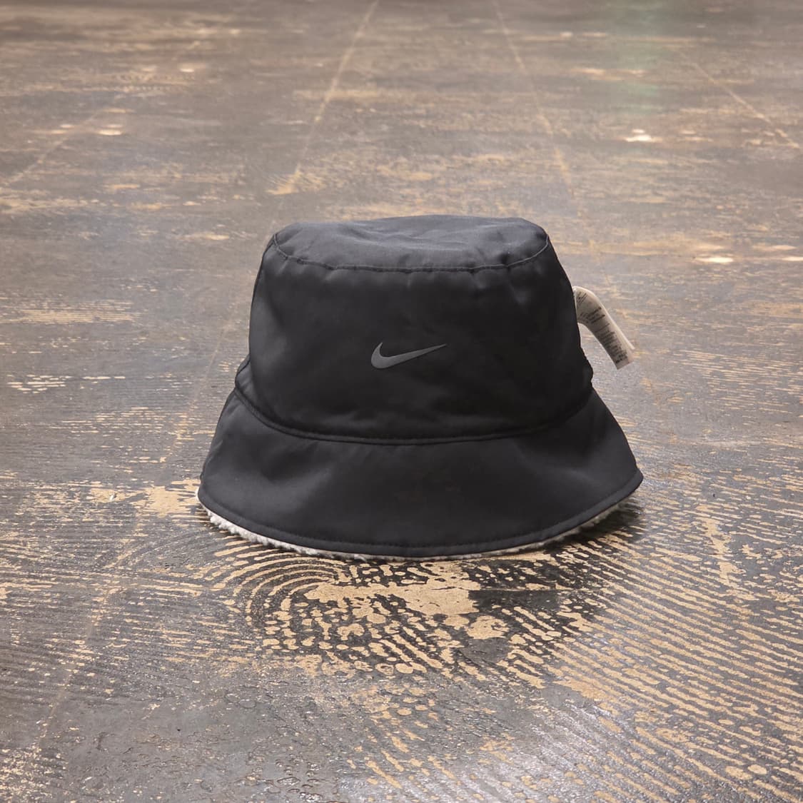 나이키 리버서블 플리스 버킷 햇 상품이미지1