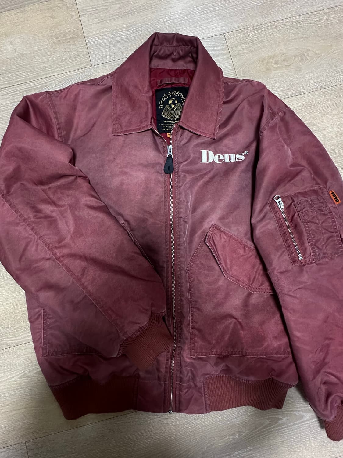 데우스 자켓 상품이미지3