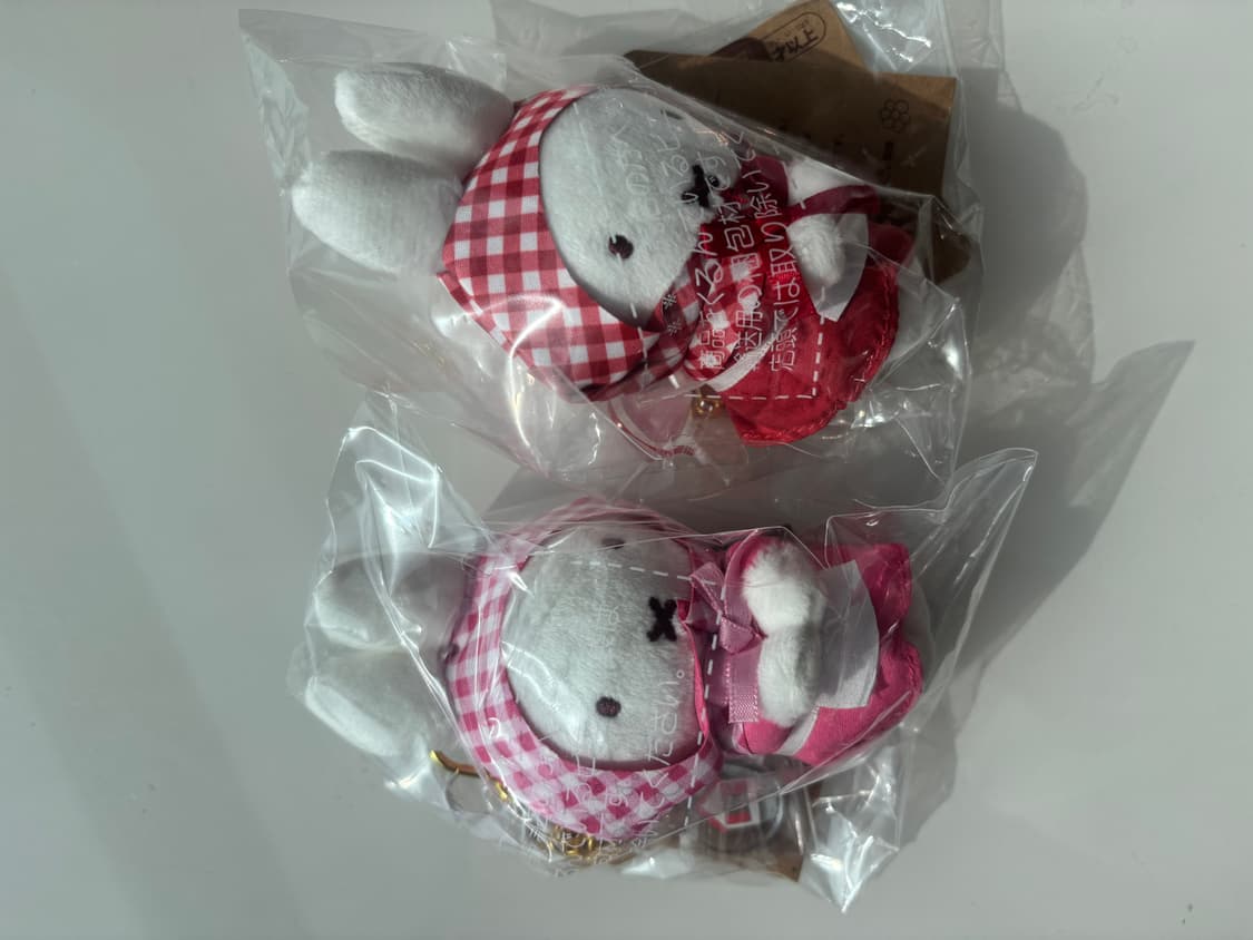 일본정품 새상품 신상 미피 촛코리상 딸기 튤립 체크 키링 인형 상품이미지2