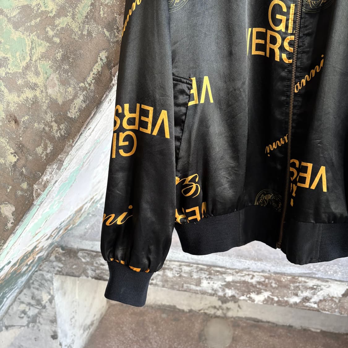 지아니 베르사체 진 꾸띄르 메두사 리버시블 실크 자켓 상품이미지3