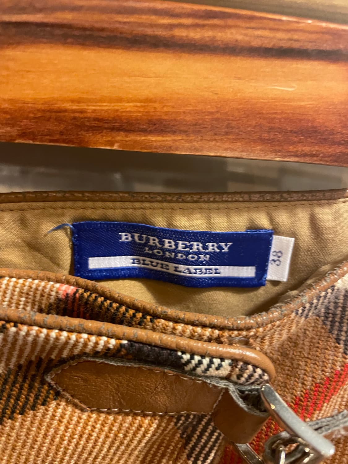 버버리 치마 상품이미지3