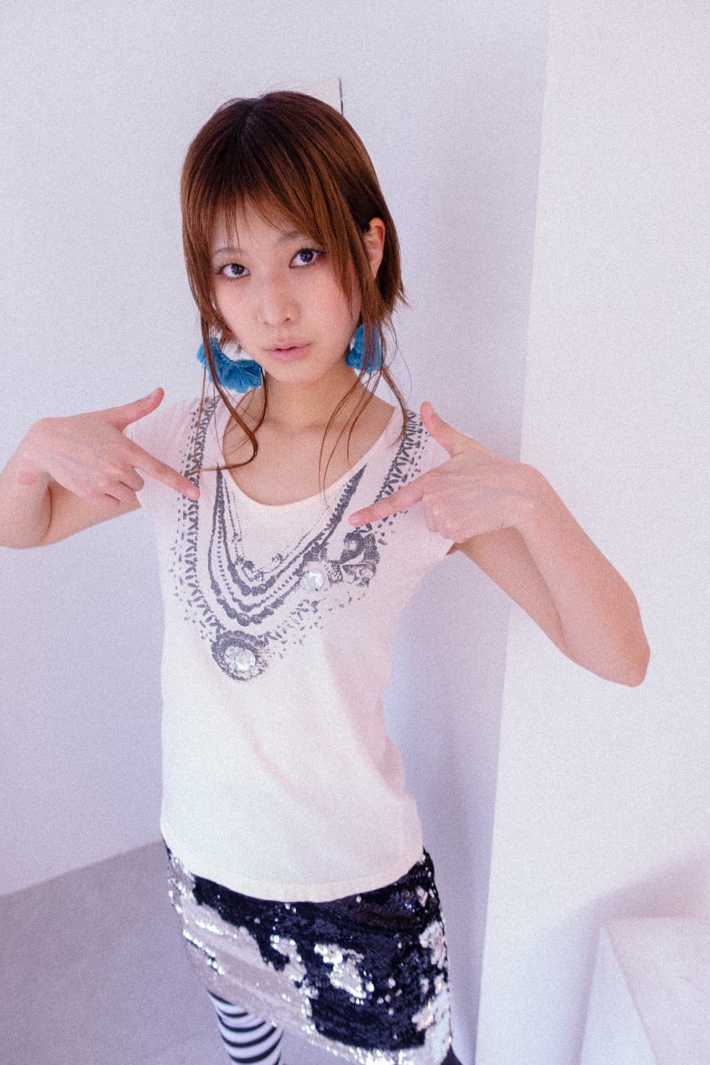 Pink fake necklace t-shirts 상품이미지2