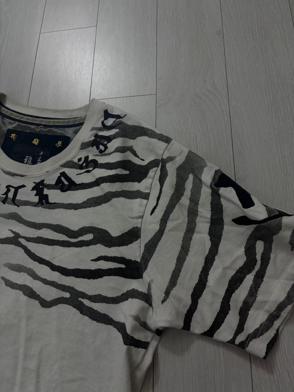 Vtg oriental t-shirt 오리엔탈 반팔 상품이미지4