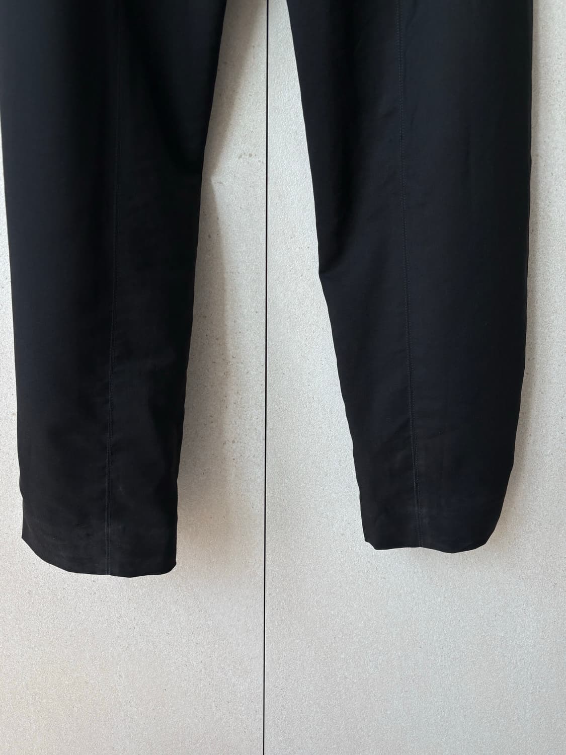 뮈글러 h&m 컷아웃 팬츠 상품이미지4