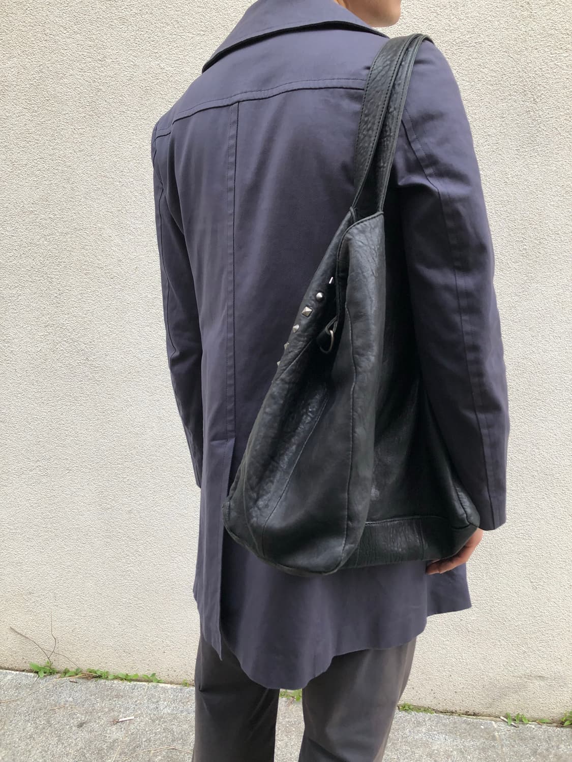 이탈리안 레더 스터드 숄더백 상품이미지1