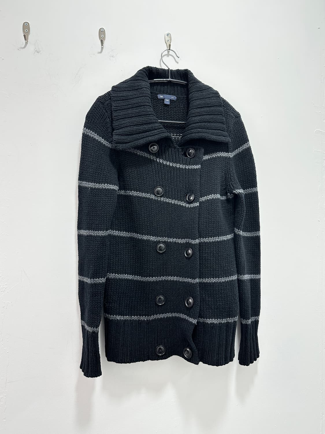 GAP double buttoned cardigan 상품이미지2