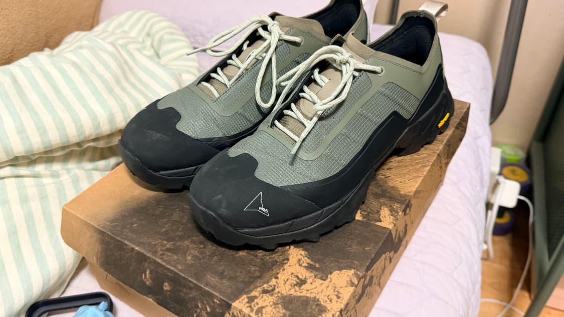 로아 카타리나 라이트 44(280) 판매합니다. 상품이미지4