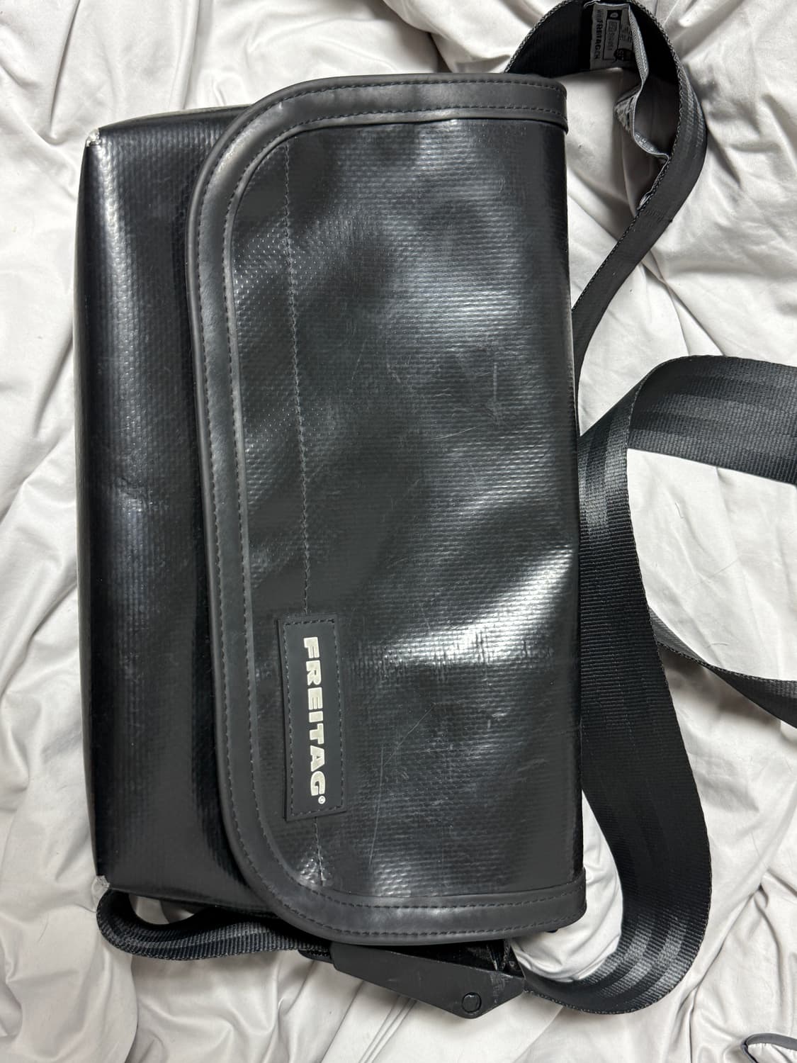 프라이탁 하와이 파이브 오 '리얼 올블랙' (내피까지 블랙) 민트택O 상품이미지1