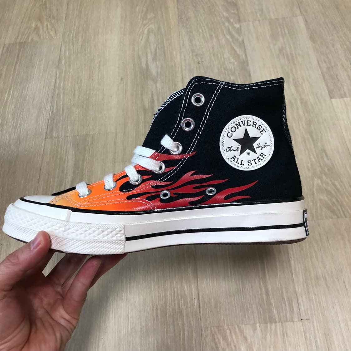 (240) 새상품 컨버스 CONVERSE 척 70 하이 블랙 레드 프레임 상품이미지7