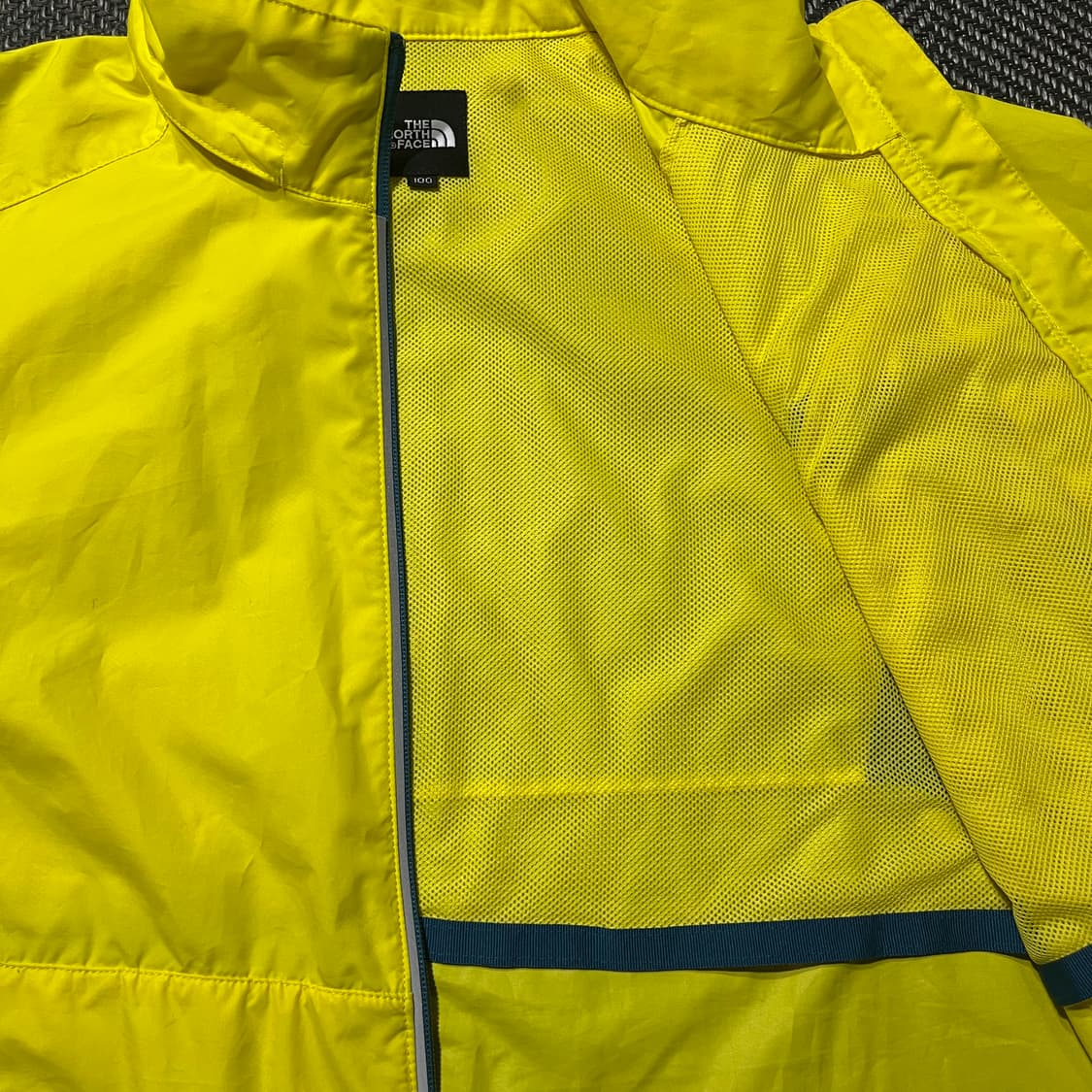 THE NORTH FACE 노스페이스 배색 바람막이 레몬 상품이미지4