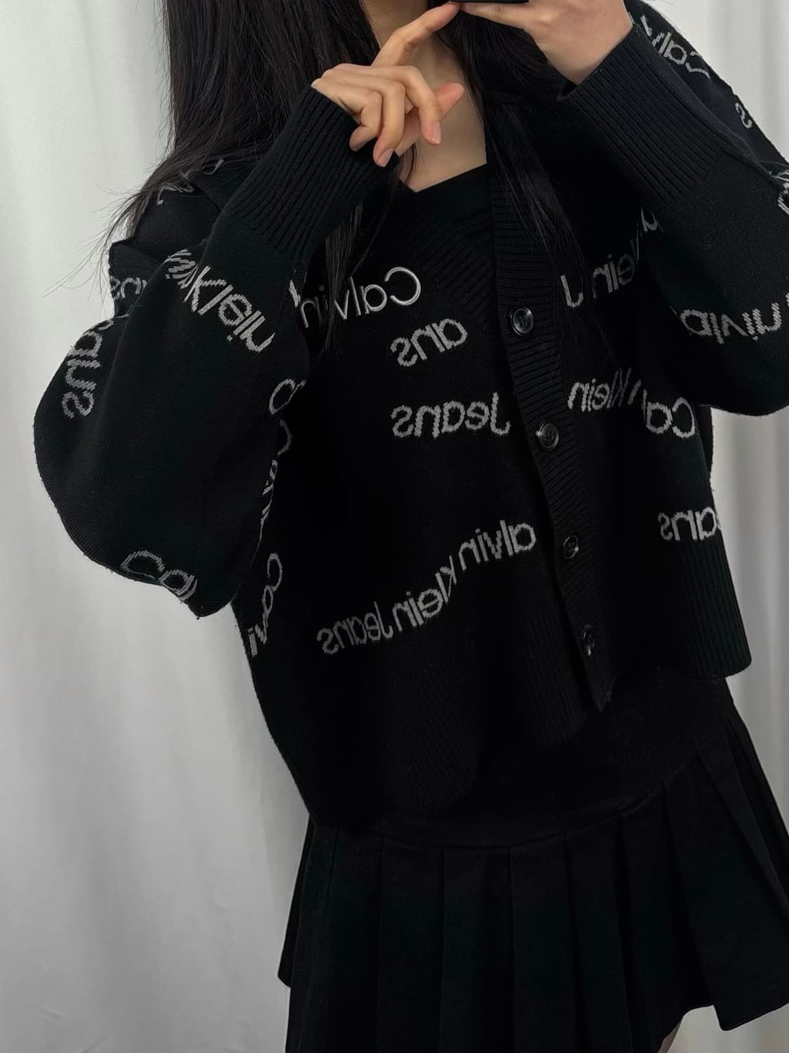 캘빈 클라인 블랙 크롭 가디건 상품이미지1