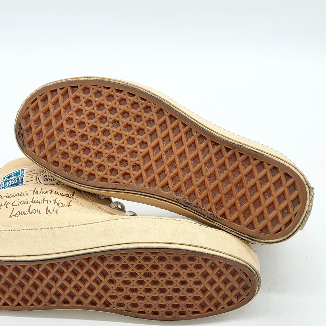 반스 X 비비안웨스트우드 스케이트하이 내츄럴 레더 (225) 상품이미지3