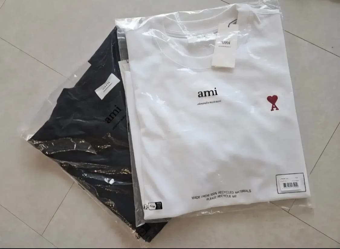 아미 스몰로고 롱슬리브 긴팔티 블랙/화이트 새상품 상품이미지2