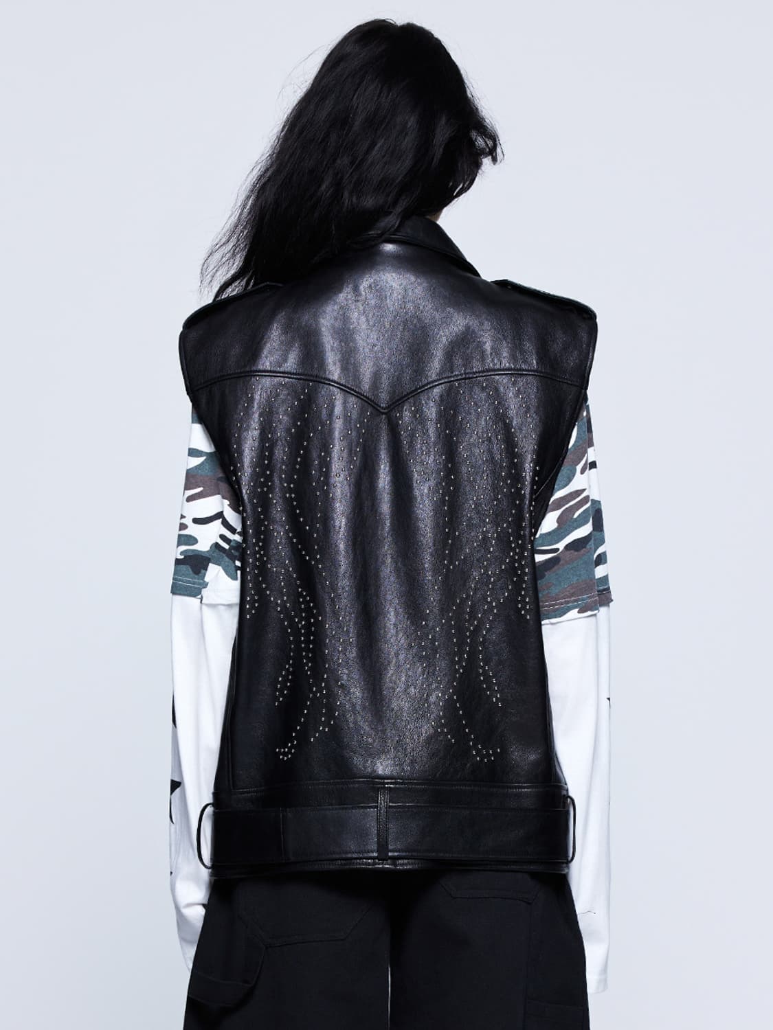 STEPPA  오버핏 메탈 엔젤윙 스터드 양가죽 베스트 상품이미지2